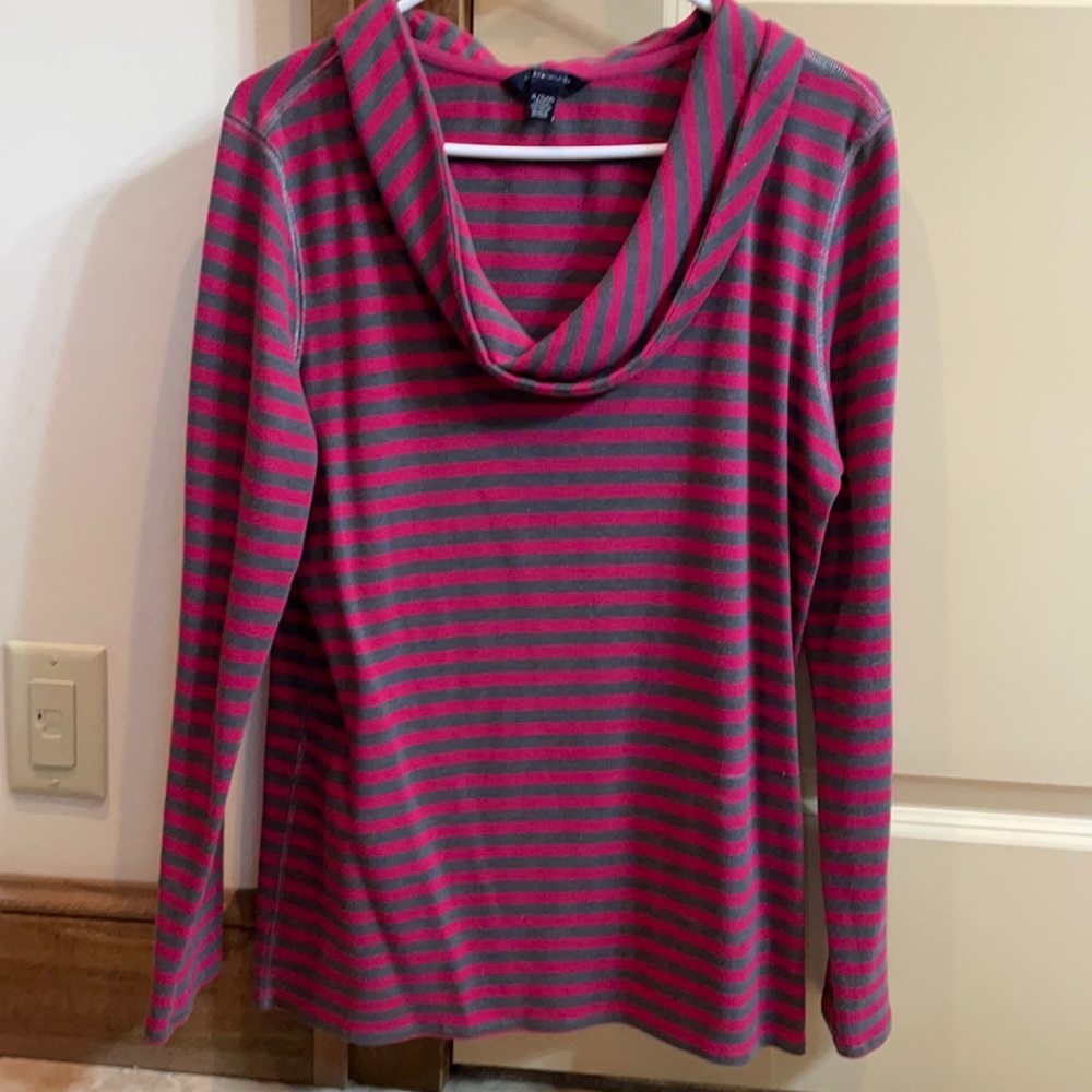 Tommy Hilfiger XL super cute long sleeve with a cowel neck. Excellent condition
